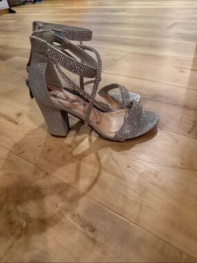 TOP Moda Silver Glitter Strappy Block Heel Sandals with Rhinestones